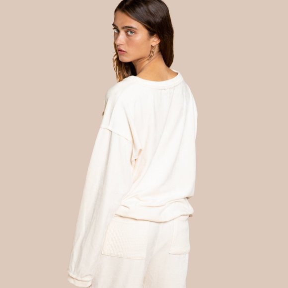 POL Soft Stretchy Velour Cream Beige Jogger Top - Picture 5 of 10